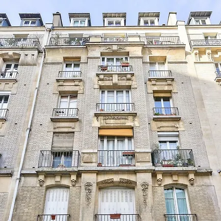 Apartment ✧ Cute Urban Cocoon ✧ 20th Arr. Paris